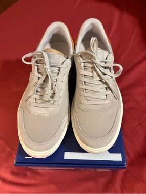 Kizik shoes